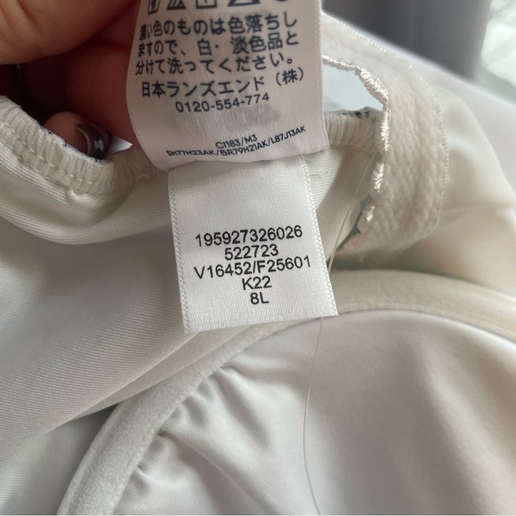 Lands End NEW 8L Blue Floral Swim Tankini Top Wrap Underwire Tummy Control UPF50 - Picture 9 of 9